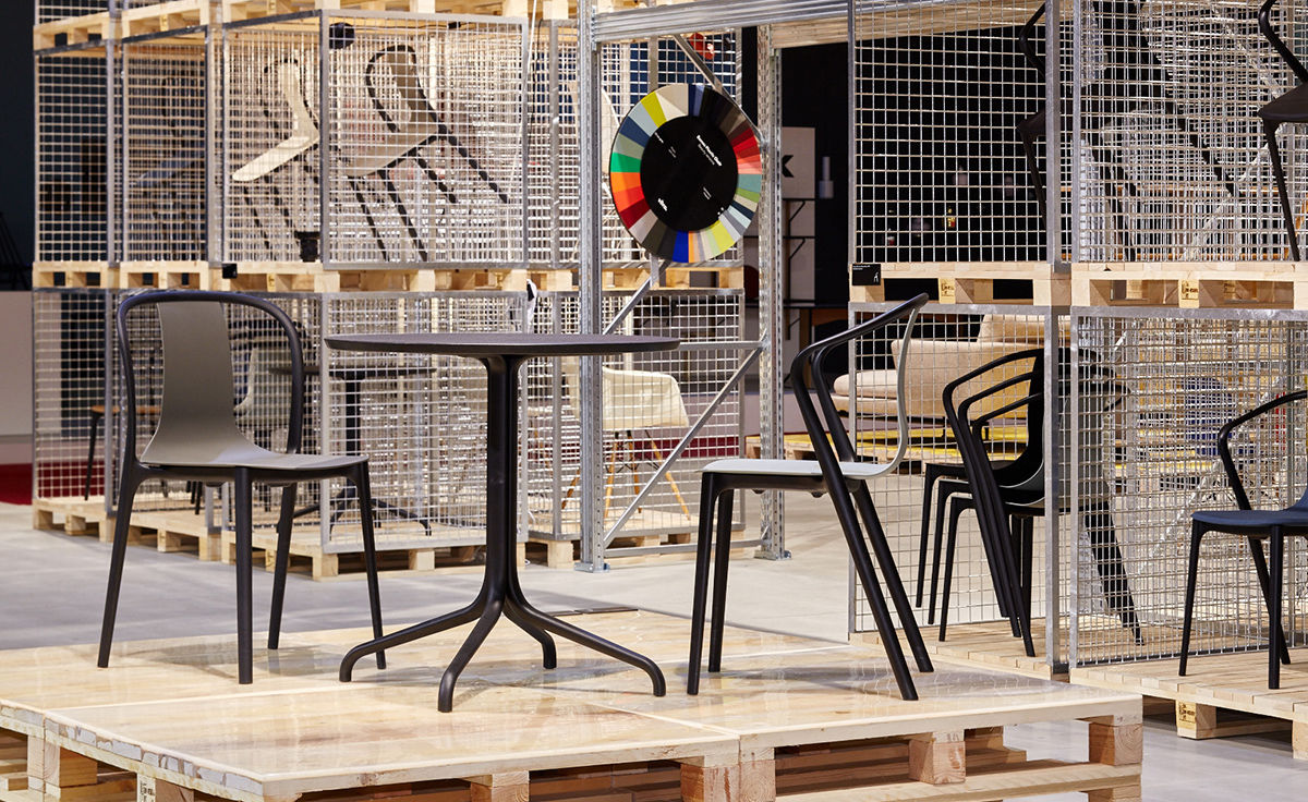 开云（中国） - 桌几|茶几/边几|办公家具|设计师家具|贝尔维尔洽谈台